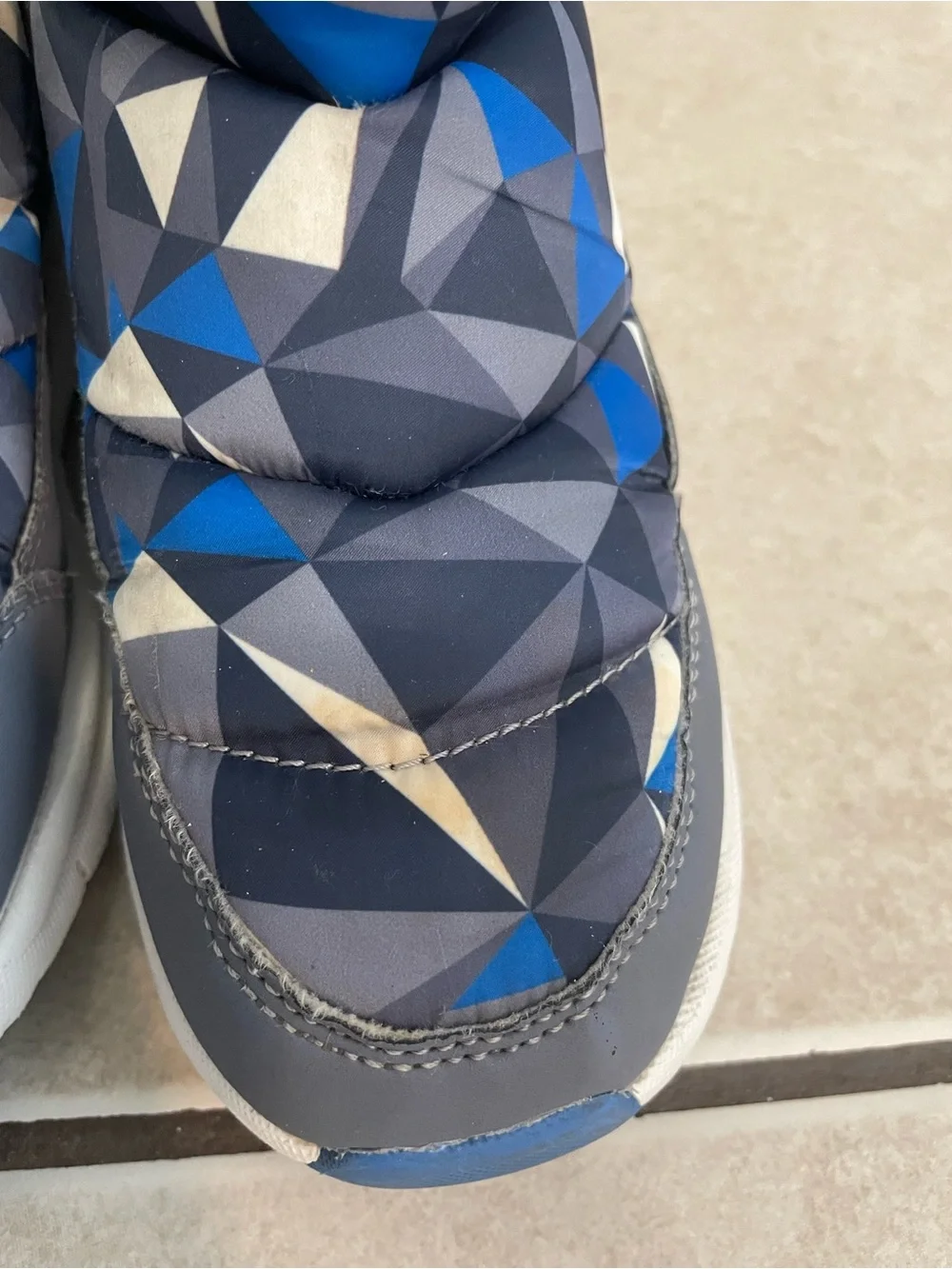 Kids Blue Geometric Winter Boots - Cozy Lined Snow Shoes